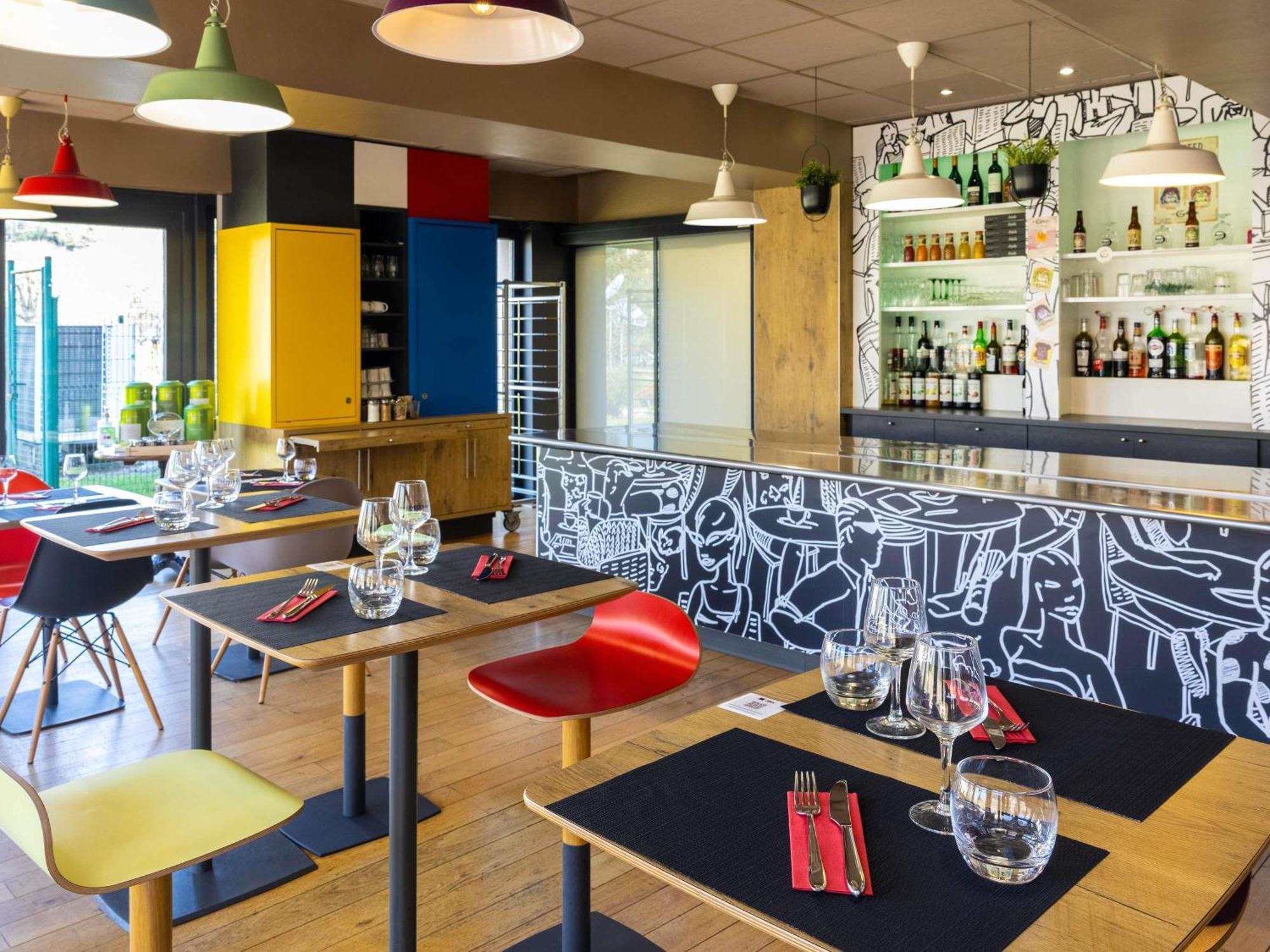 Hotel Ibis Epinal Centre Esterno foto