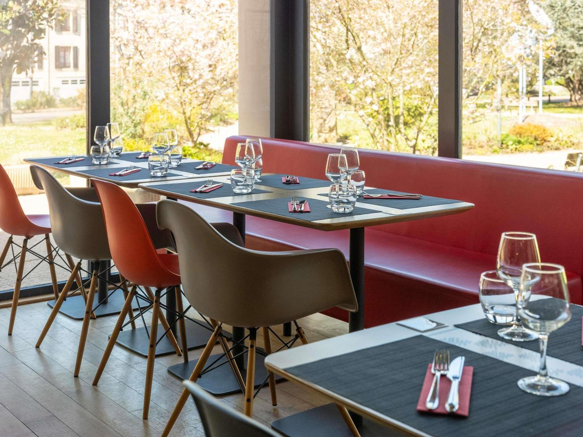 Hotel Ibis Epinal Centre Esterno foto